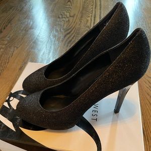 Nine West Sparkle Pump Size 6 1/2